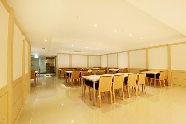 Suwon Orsay Business Hotel Екстер'єр фото