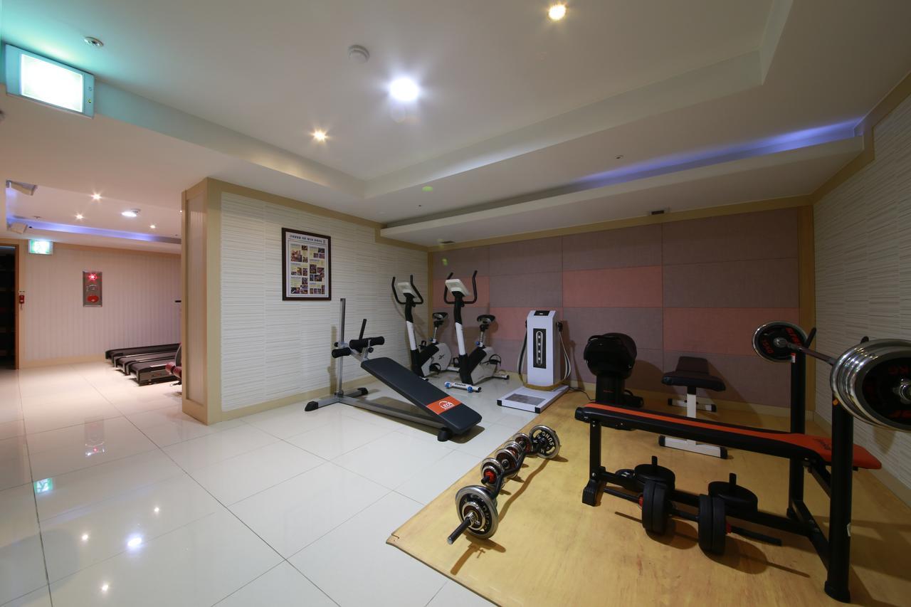 Suwon Orsay Business Hotel Екстер'єр фото