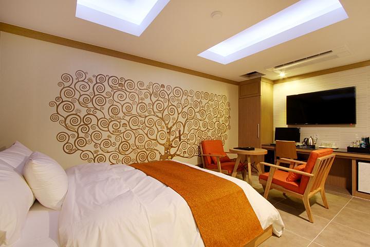 Suwon Orsay Business Hotel Екстер'єр фото