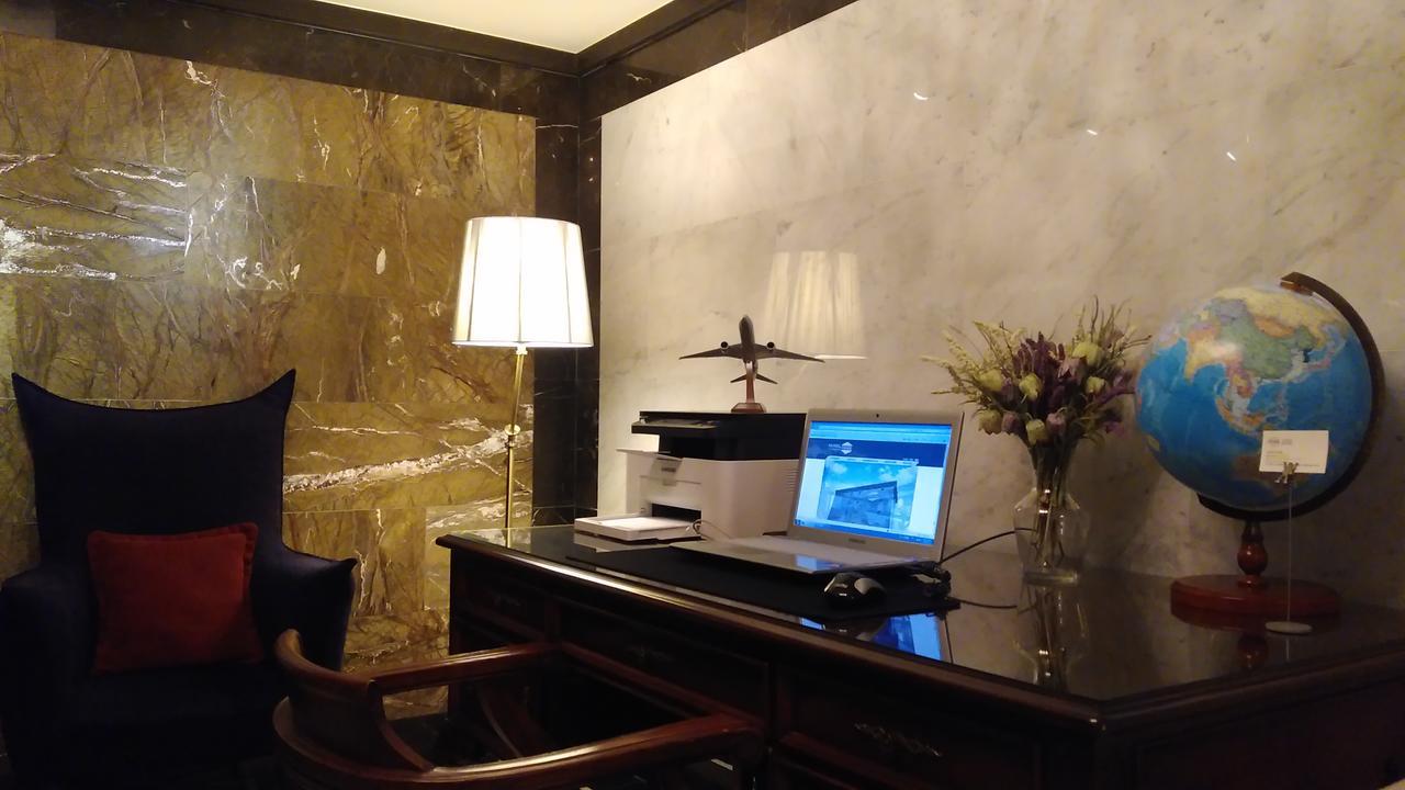Suwon Orsay Business Hotel Екстер'єр фото
