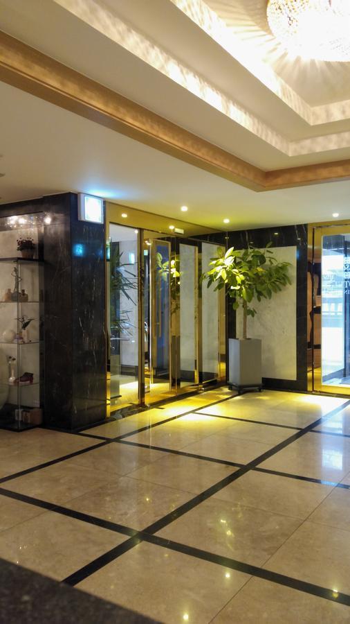 Suwon Orsay Business Hotel Екстер'єр фото